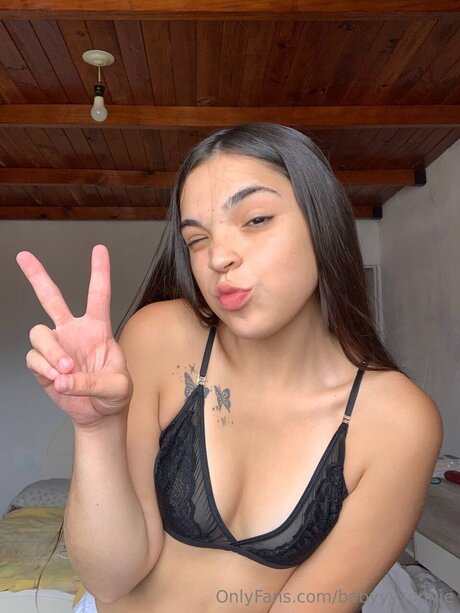 Babyyysophie exclusive model img