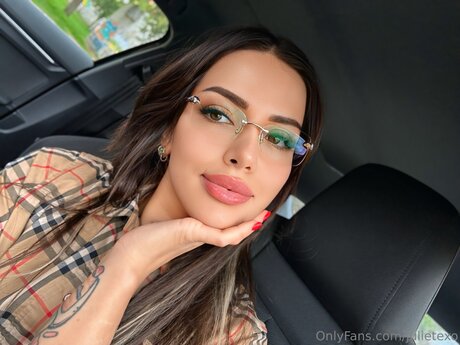 Julietexo star naked pic