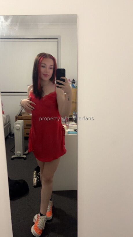 St0nerfans hot star img