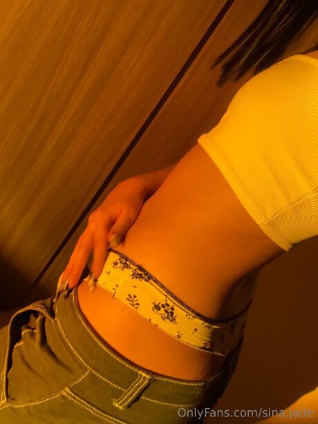 Sina Jade pornstar image