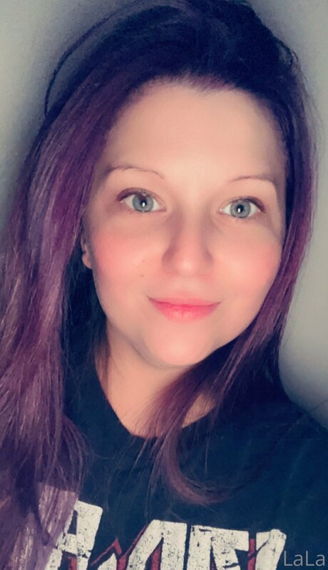 Goldengurl999 art actress photos