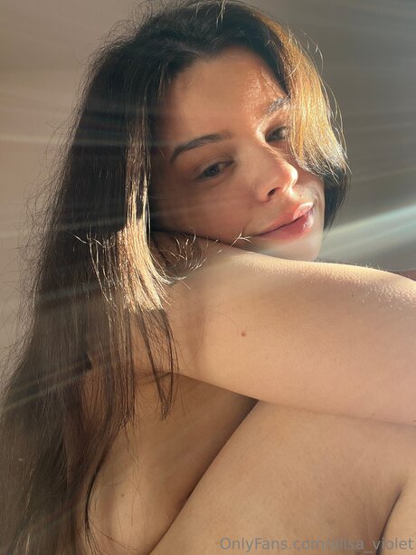 Alisa Violet adult actress archive