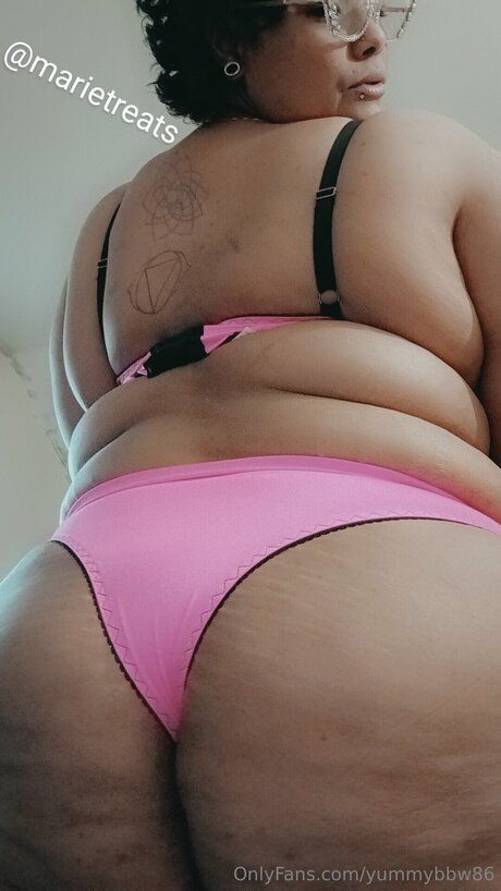 Yummybbw86 star nudes pic