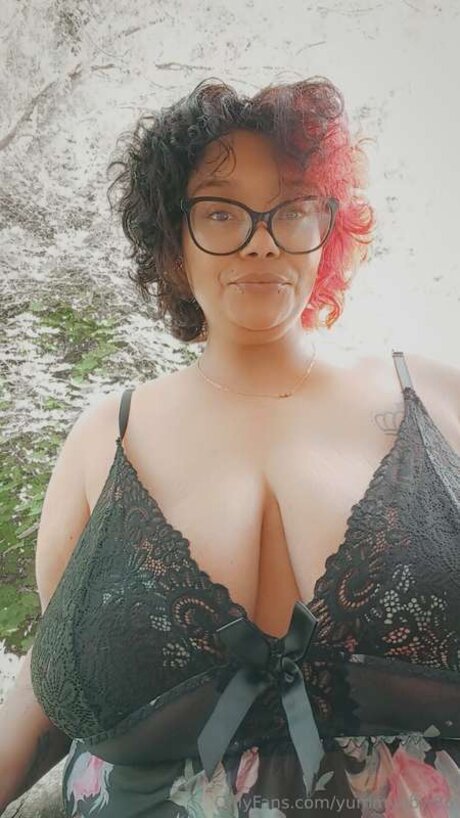 Yummybbw86 nude star archive