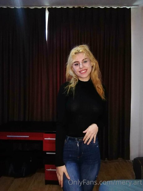 Mery Art model pornographic photos