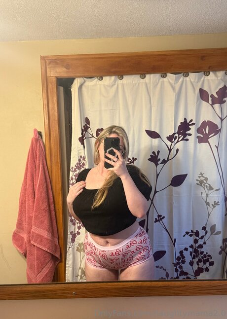 Naughtymama2 0 star pornographic archive