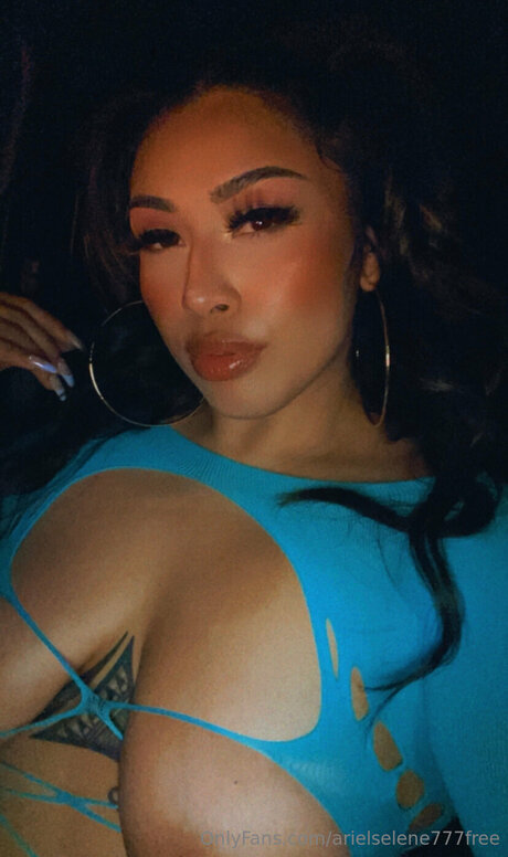 Exoticadolll pornographic actress archive