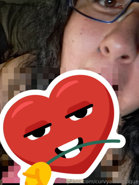 Curvyalbaricoque sex model gallery