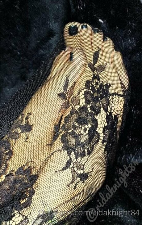 Ridaknight84 model pornographic pics