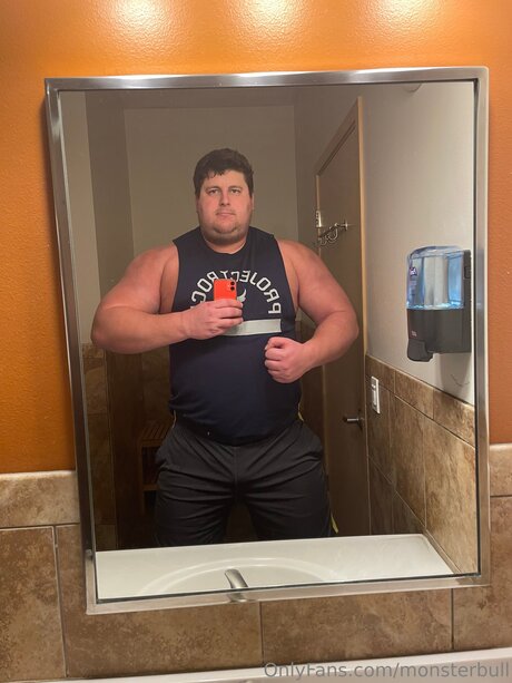 Thebulkinghog nude star picture