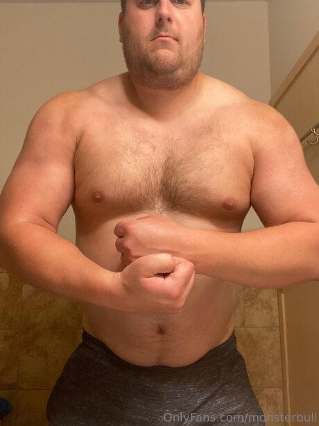 Thebulkinghog model sexy galleries