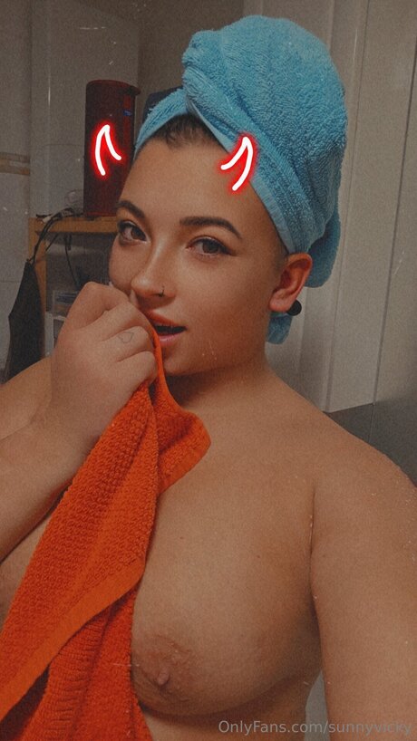 Sunnyvicky sex pornstar photos