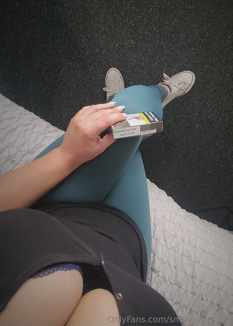 Smokinscarlett model free gallery