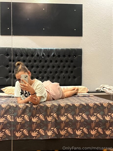 Mesaraxo pornstar pretty pic