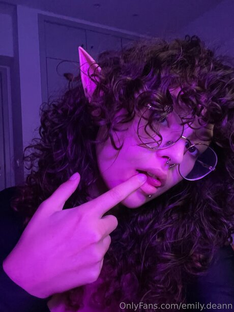 Emily Deann Profile pic