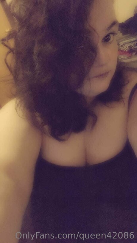 Curlytop1015 naked model archive