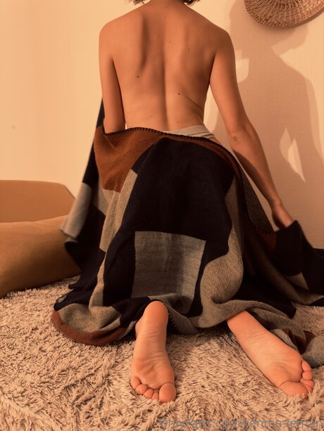 Tenma Leman naked pornstar pics