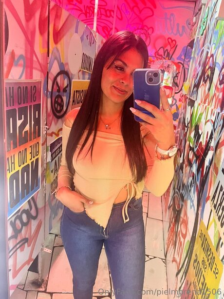 Pielmorena1506 pornstar sex archive