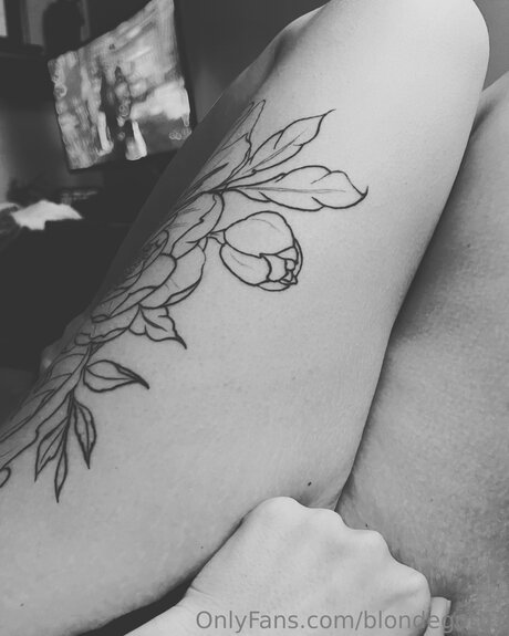 Blondegoth1 pornographic actress img