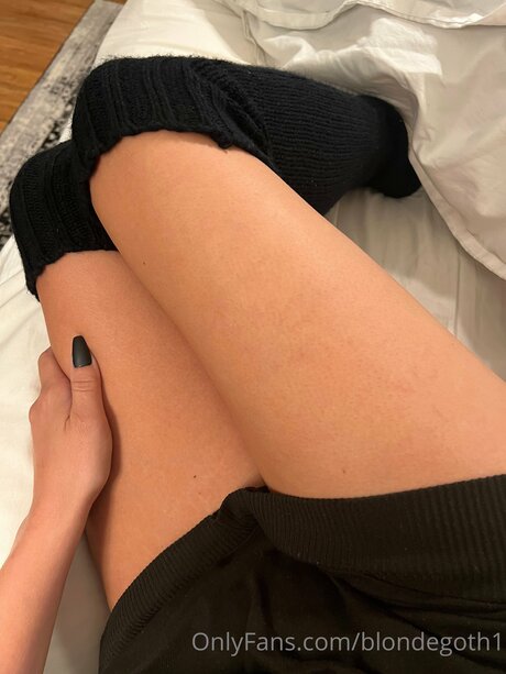 Blondegoth1 pornographic actress img