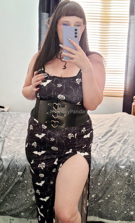 Mrsfoxypanda hd model pic