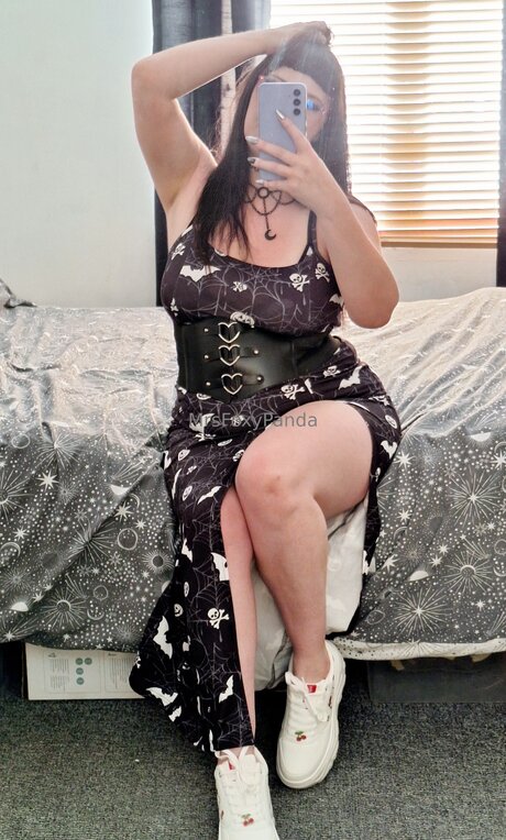 Mrsfoxypanda sex pornstar picture