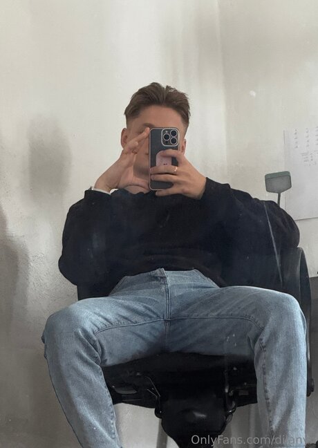 Dilanyn star exclusive gallery