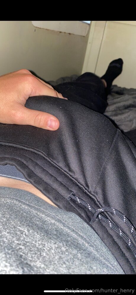 Hunter Henry model hot gallery