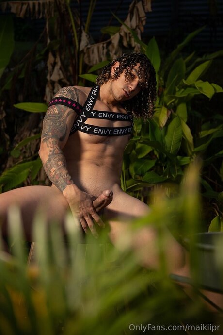 Maikiipr model porn gallery