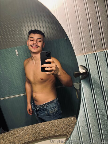 Bluecollar0303 hd pornstar picture