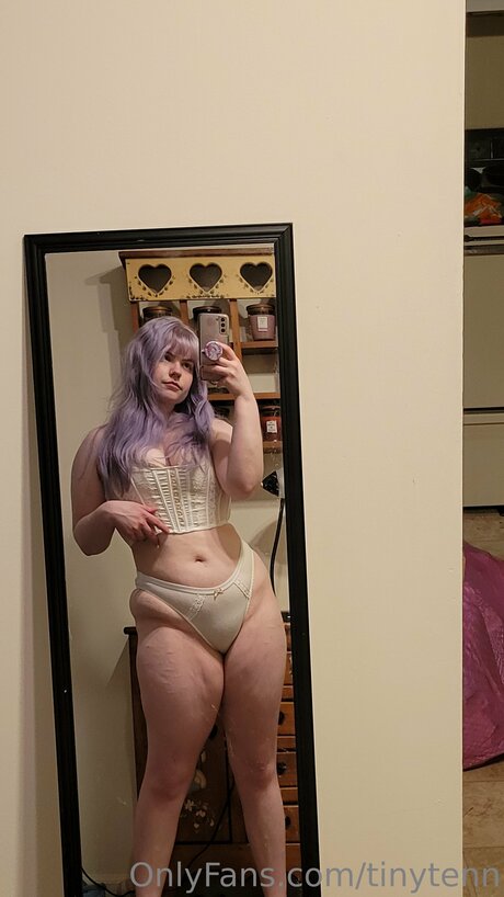 Tinytenn exclusive model pictures