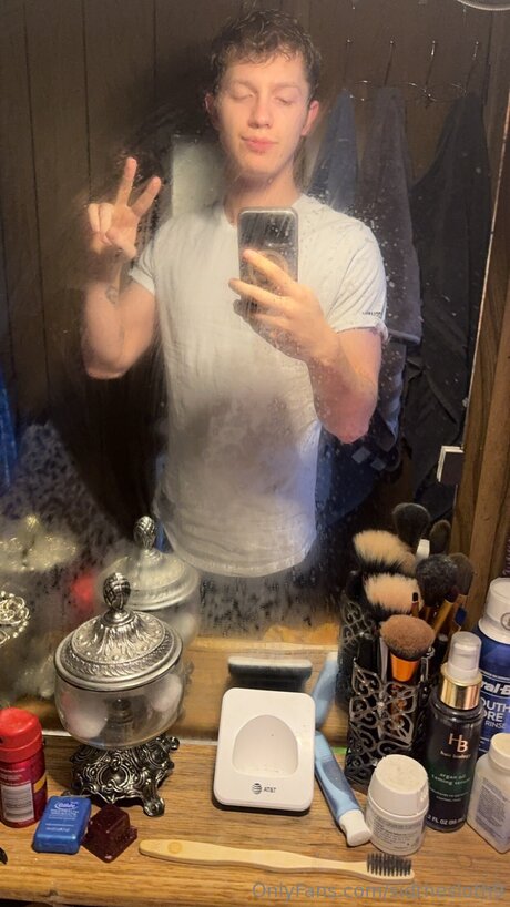 Sidthesloth9 hot star photo