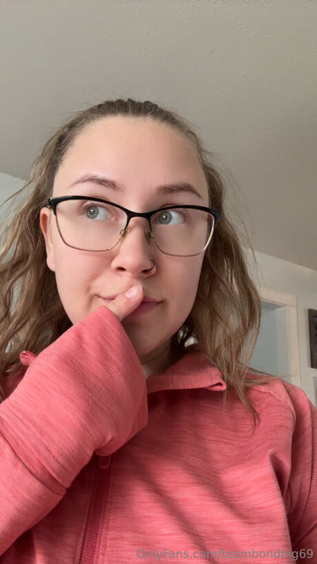 Teambonding69 erotic star pics