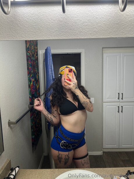 Averylove23 pretty model archive