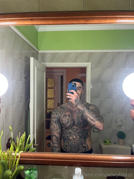 Xewyhdezz art star archive