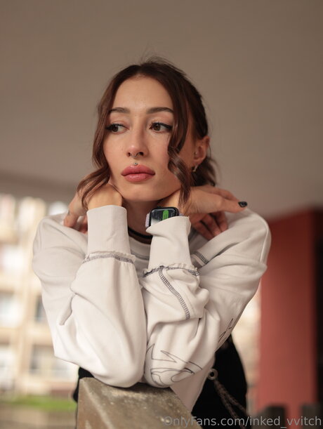 Inked Vvitch naked star img