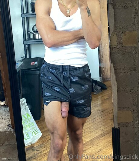 Kingsdick star nude pictures