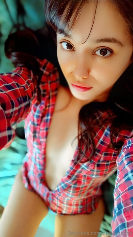 Delphinedoll star sex archive