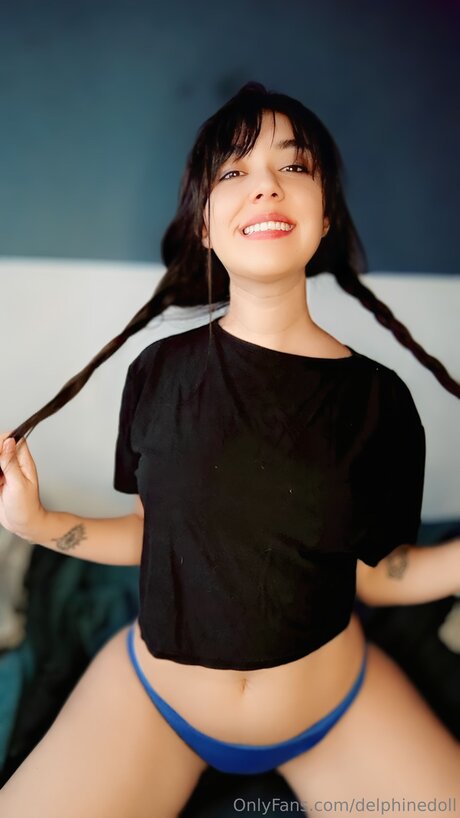 Delphinedoll pornstar hd images
