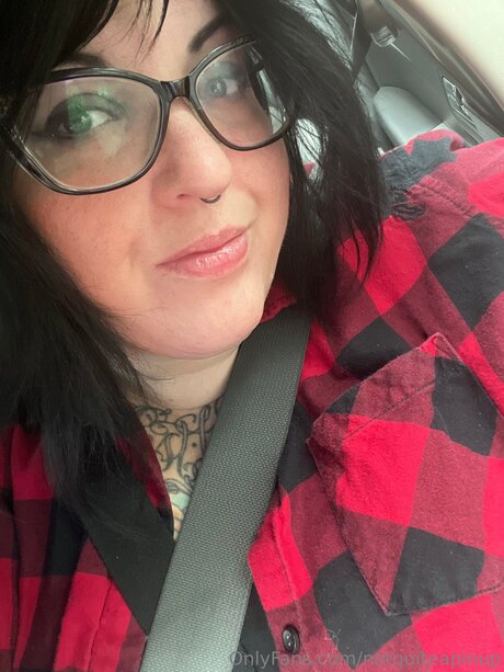 Notquiteapinup pornstar sex photo