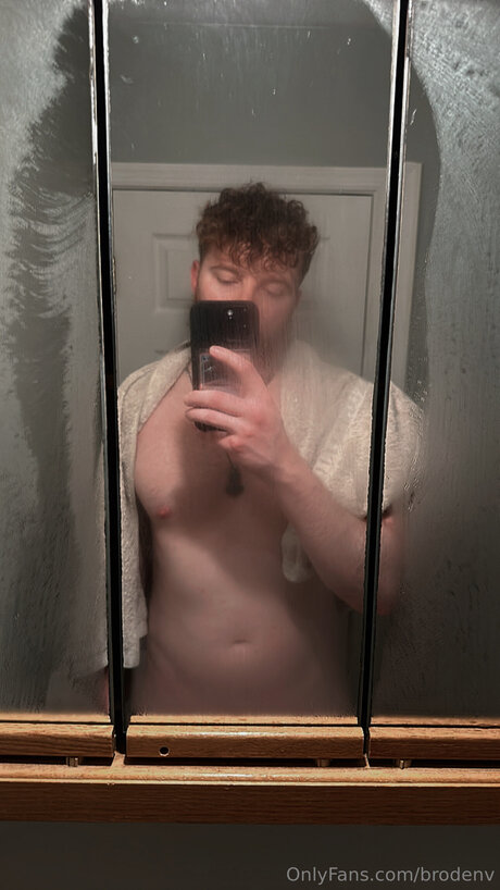 Brodenv model xxx pic