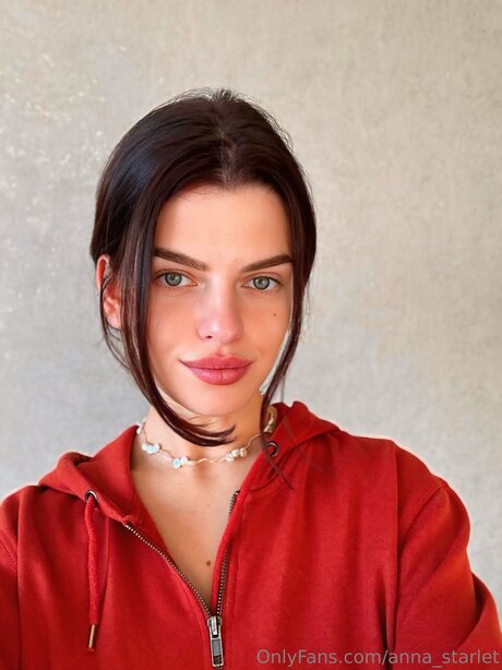 Anna Starlet star exclusive photos