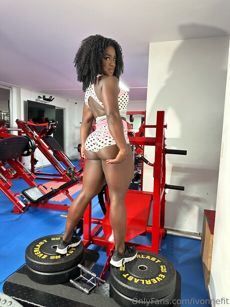 Ivonnefit hot pornstar picture