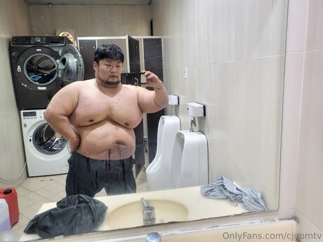 Cjgomtv model xxx gallery