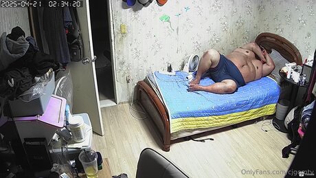 Cjgomtv nude actress pictures