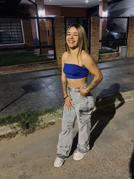 Emilykoi hot actress photos