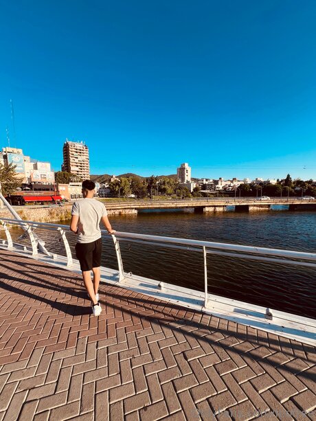 Leofree star sexy img