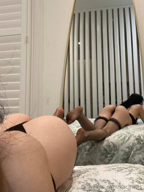 Kacimills naked actress pics