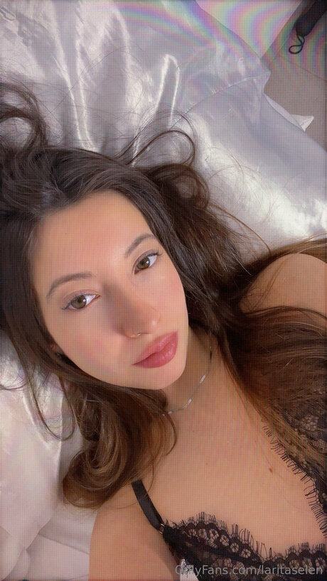 Laritaselen actress pic