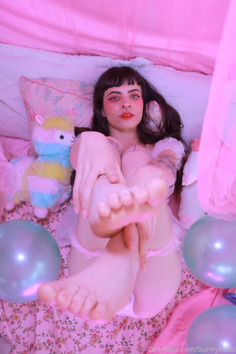 Bunnybutts erotic star pics